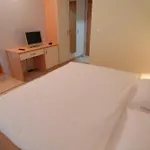 Hostel Feri